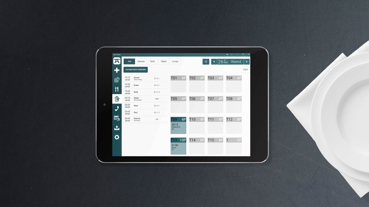 Naramis Tischplan und Reservierung auf einem Tablet
